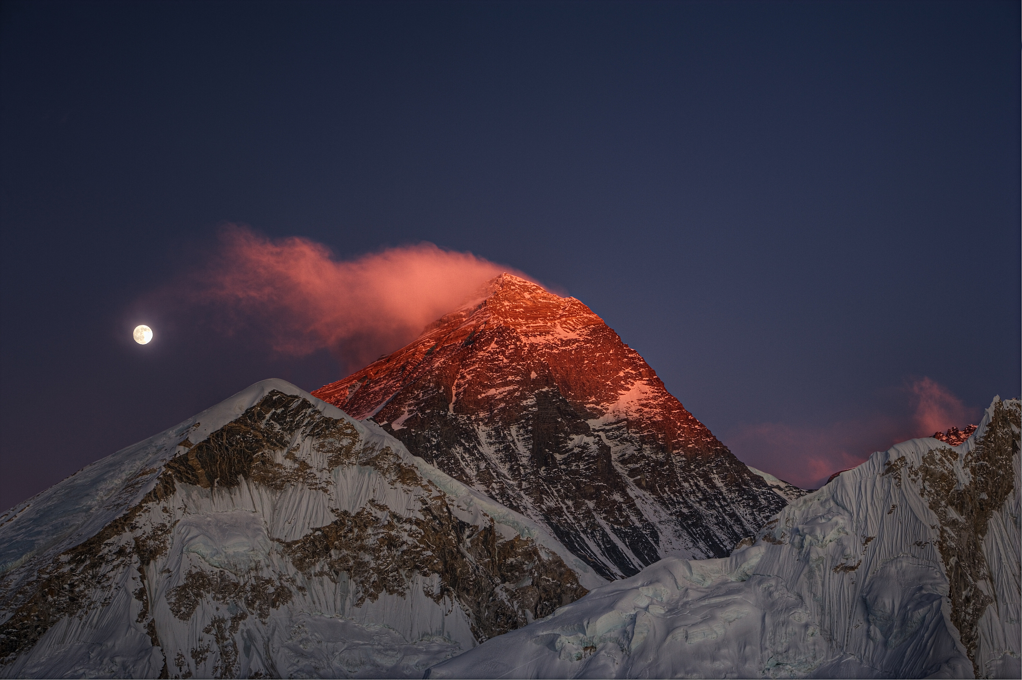 最高的山有多高